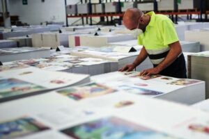 Esta es la diferencia entre editorial e imprenta